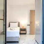 Apartment Icon Luxury