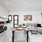 Apartment Icon Luxury *