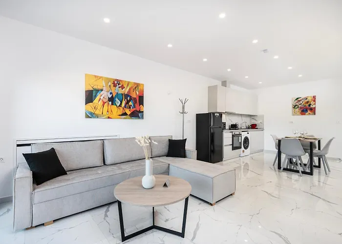 Icon Luxury 科斯镇