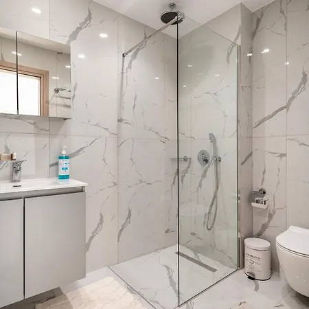 Icon Luxury Kos Town