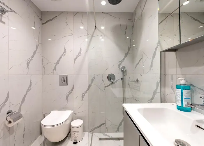 Icon Luxury コス・タウン